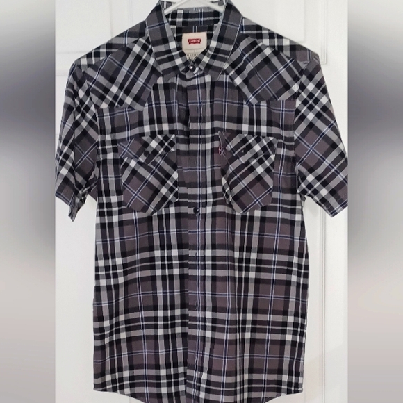 Levi's Other - Plaid Levi button up man's shirt